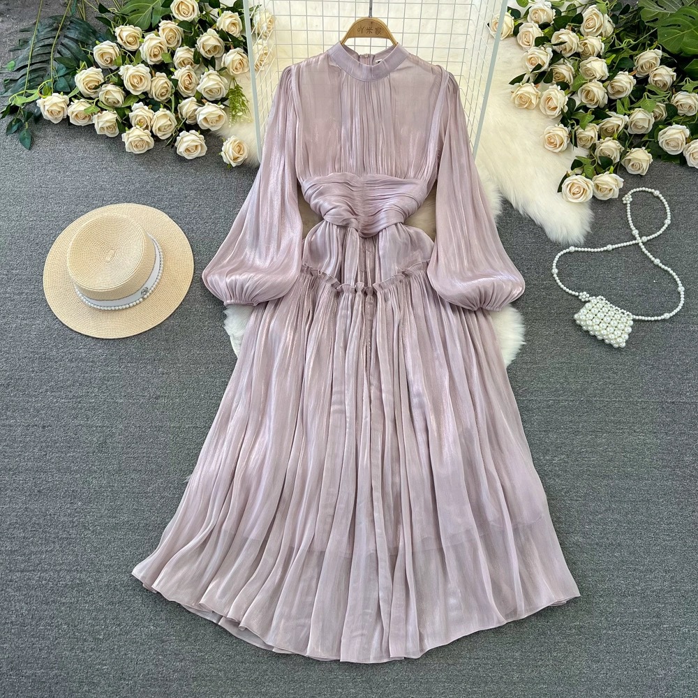 High end Dress for Women in Early Spring 2024 New Style Stand up Neck with Pleated Waist and Long Bubble Sleeve Dress