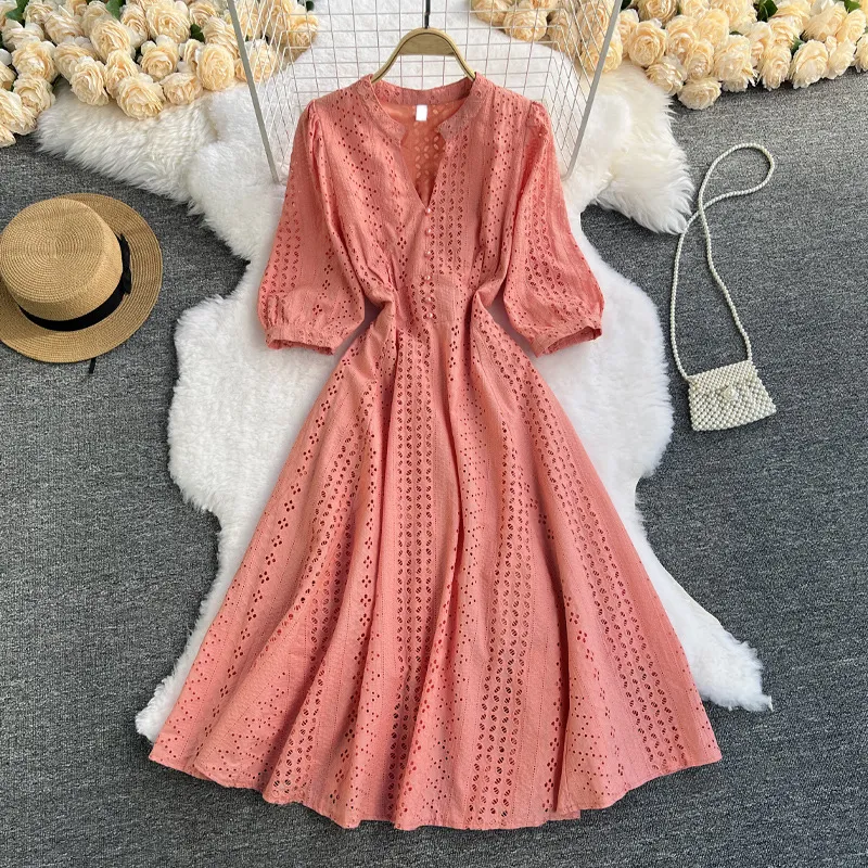 French Retro Dress 2021 Women's Style V-neck Embroidered Hollow Bubble Sleeves Mid length Dress