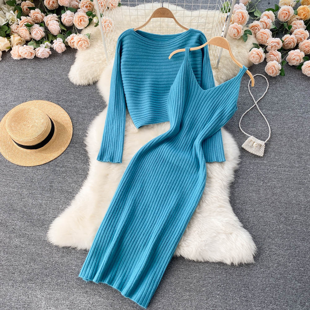 Hong Kong style retro chic short knitwear top with V-neck strap, stylish buttocks wrapped dress, layered two-piece set