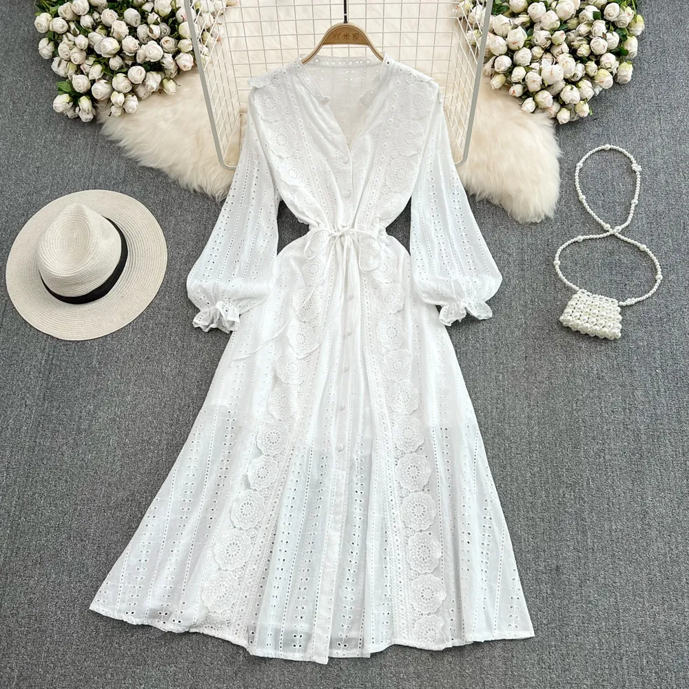 Chaoxiansen style white V-neck waistband hollow out dress, fashionable seaside vacation beach skirt, elegant large swing long skirt