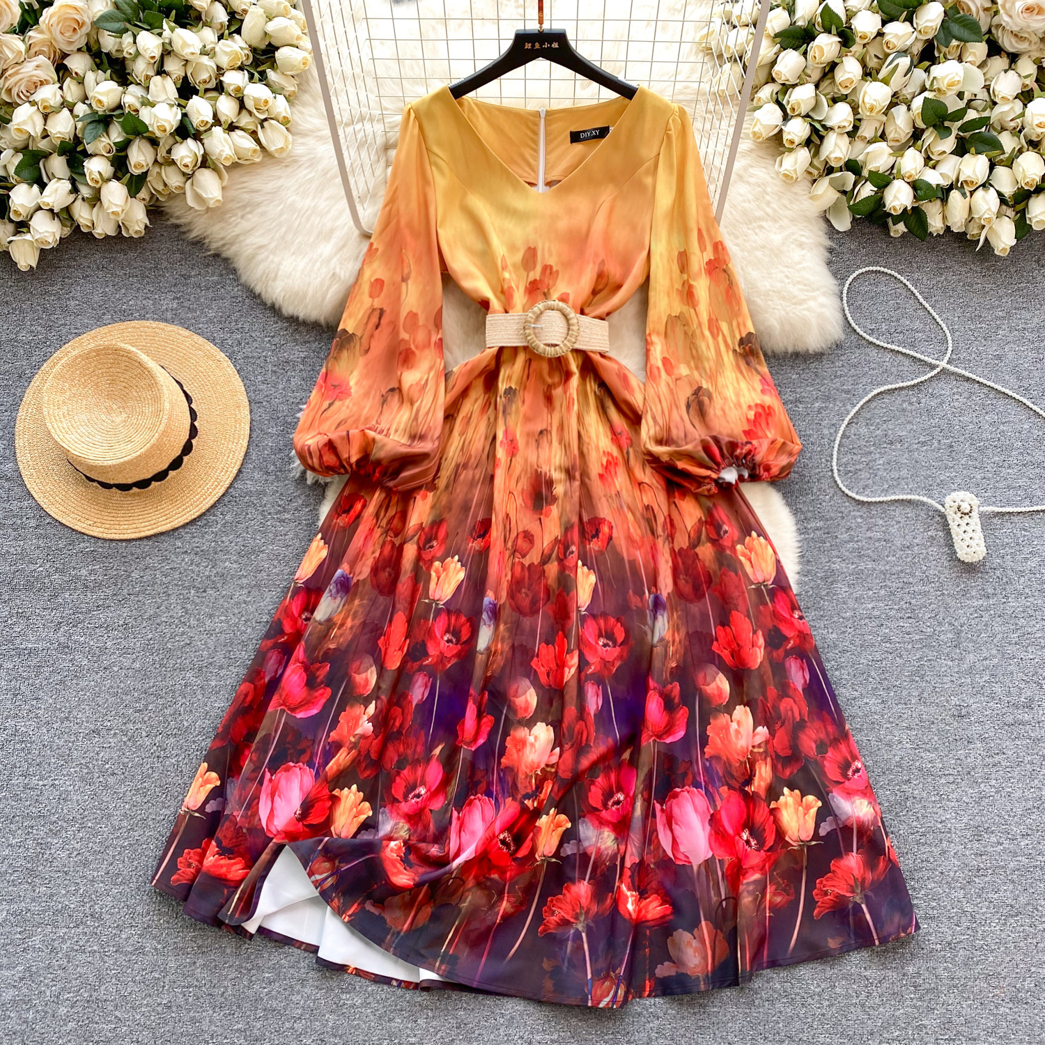 High end retro oil painting print French holiday dress, spring dress for women, palace style bubble sleeves, temperament dress for women