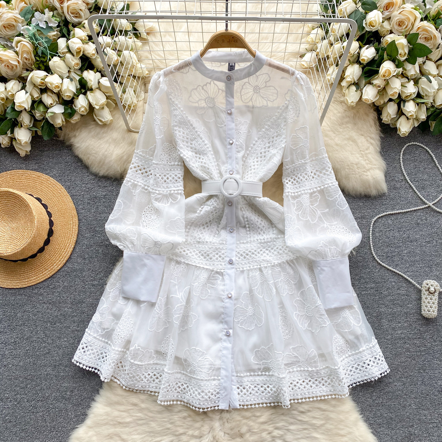 Palace Style Dress 2024 New Women's Spring and Autumn Heavy Industry Embroidery Slim Fit Short Bubble Sleeve Shirt Dress