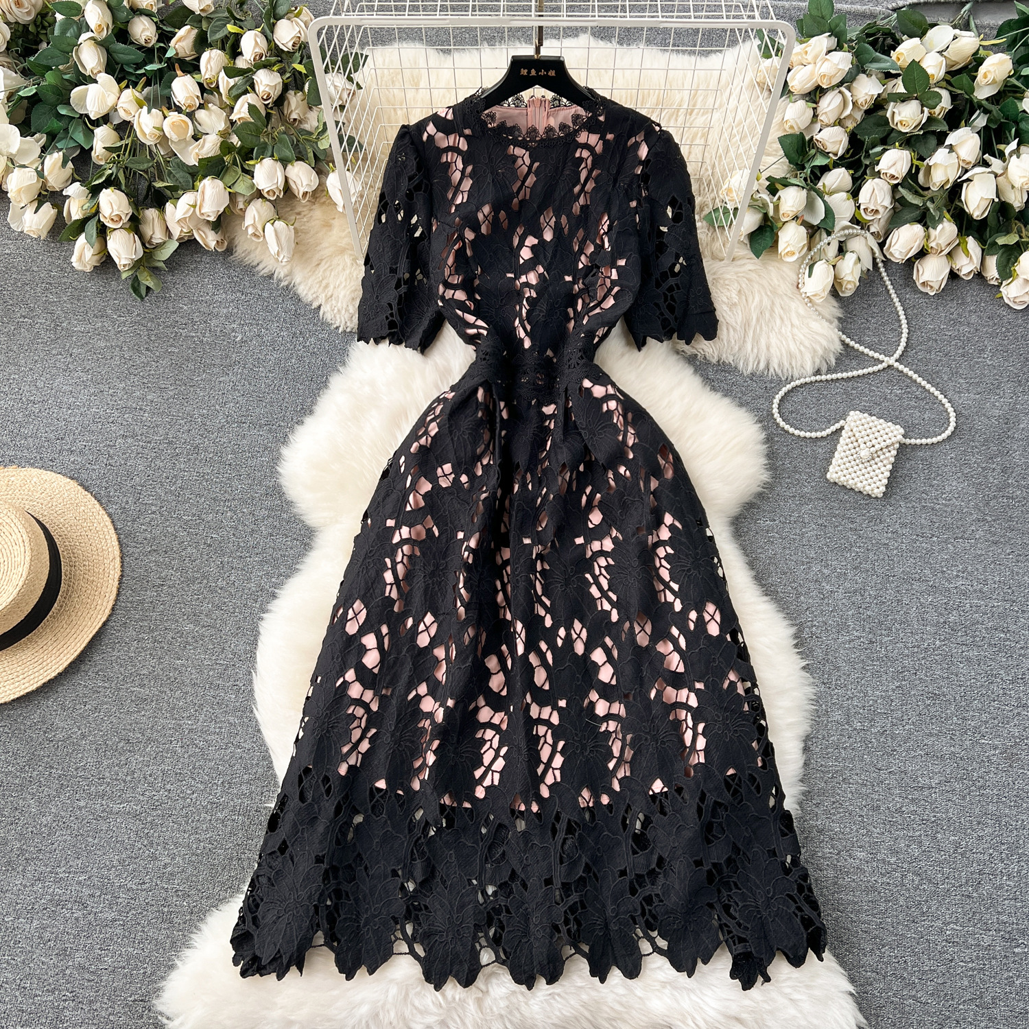 Early Spring Dress 2024 New Women's Spring and Autumn Heavy Industry Water soluble Lace Hollow out Temperament Mid length Dress Holiday Dress