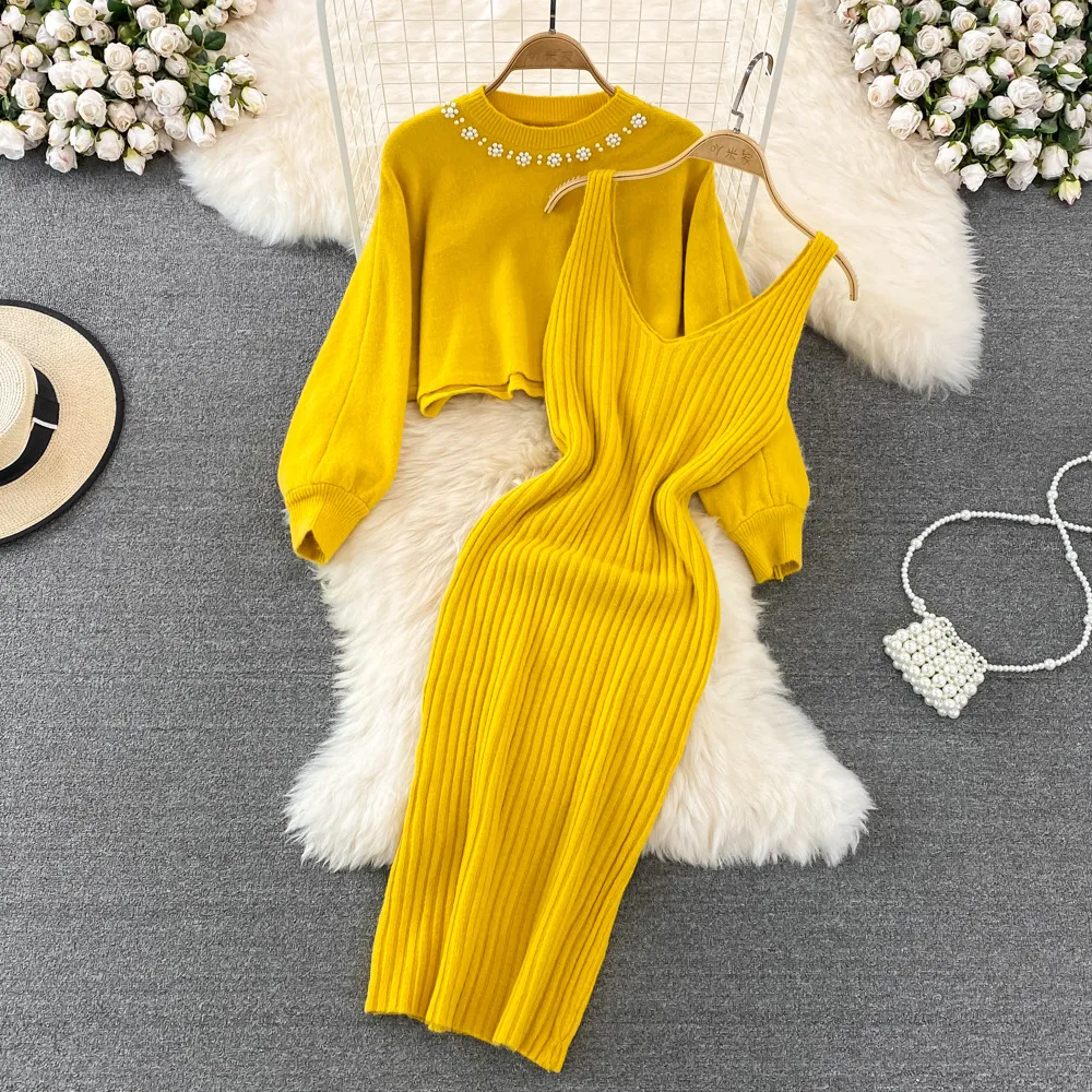 Celebrity temperament round neck studded bead high waisted short exposed belly button sweater two-piece set knitted vest dress for women 600g