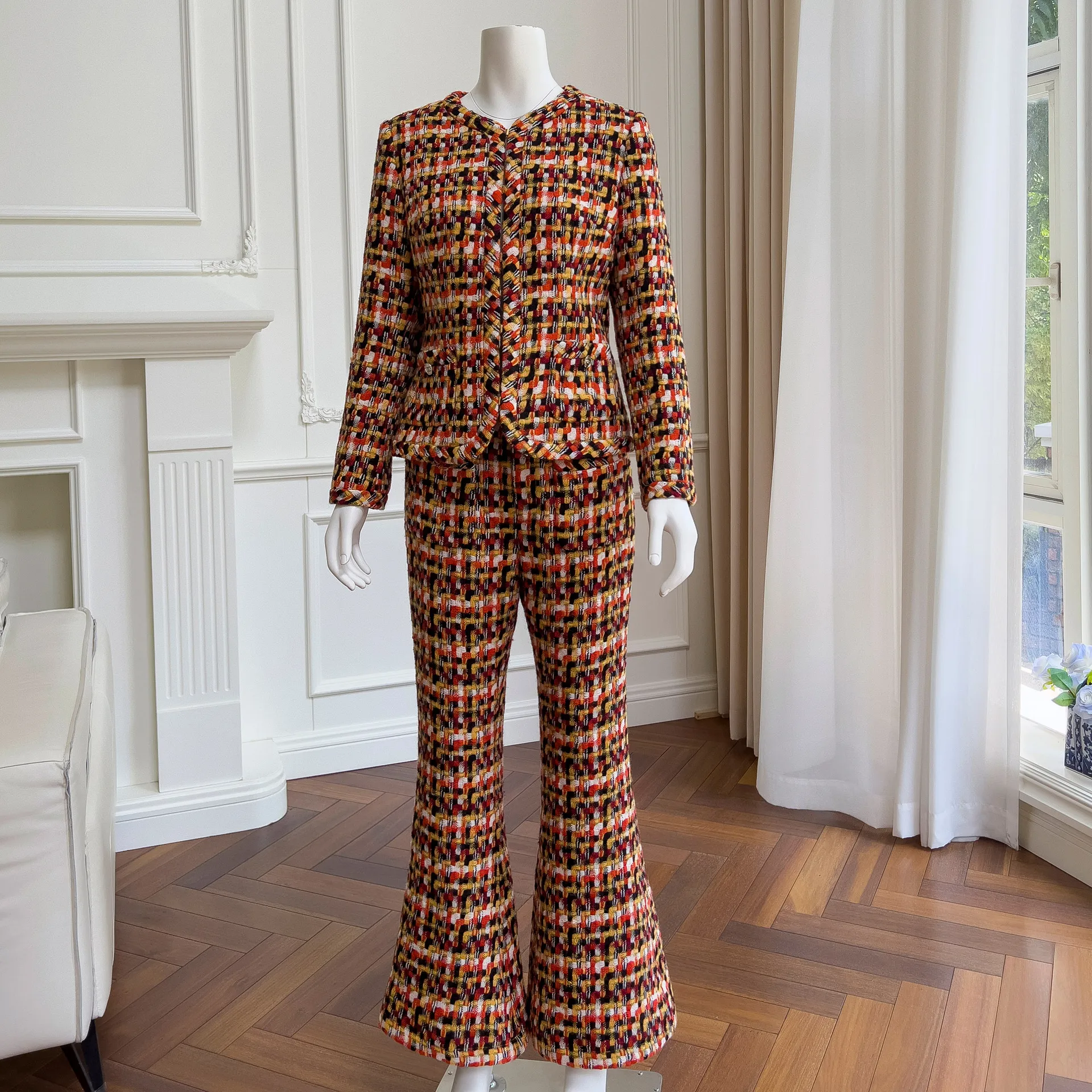 Yi Ge Li La 2023 Autumn/Winter New Product Colorful Thick Tweed Top Paired with Ra Long Pants Slim Fit and Elegance Set