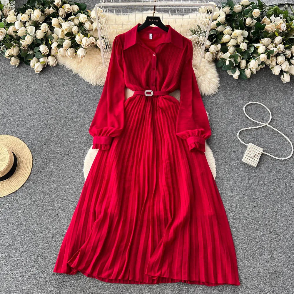 French haute couture long sleeved lapel pleated long skirt for children's waist reduction and slimming temperament, large hem long chiffon skirt