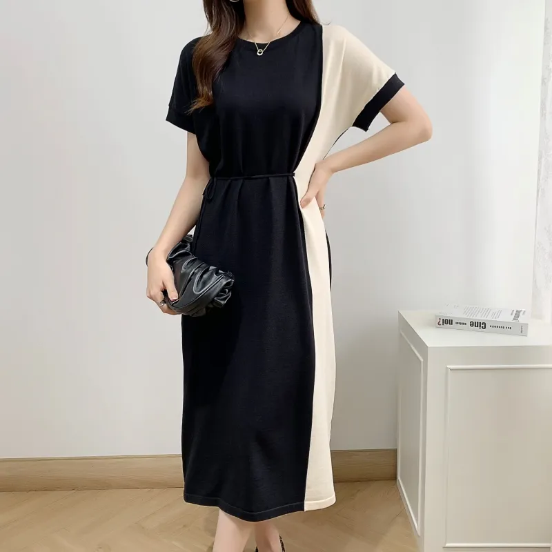 Korean version loose and slimming short sleeved knitted patchwork color matching dress for women's casual waist style mid length skirt