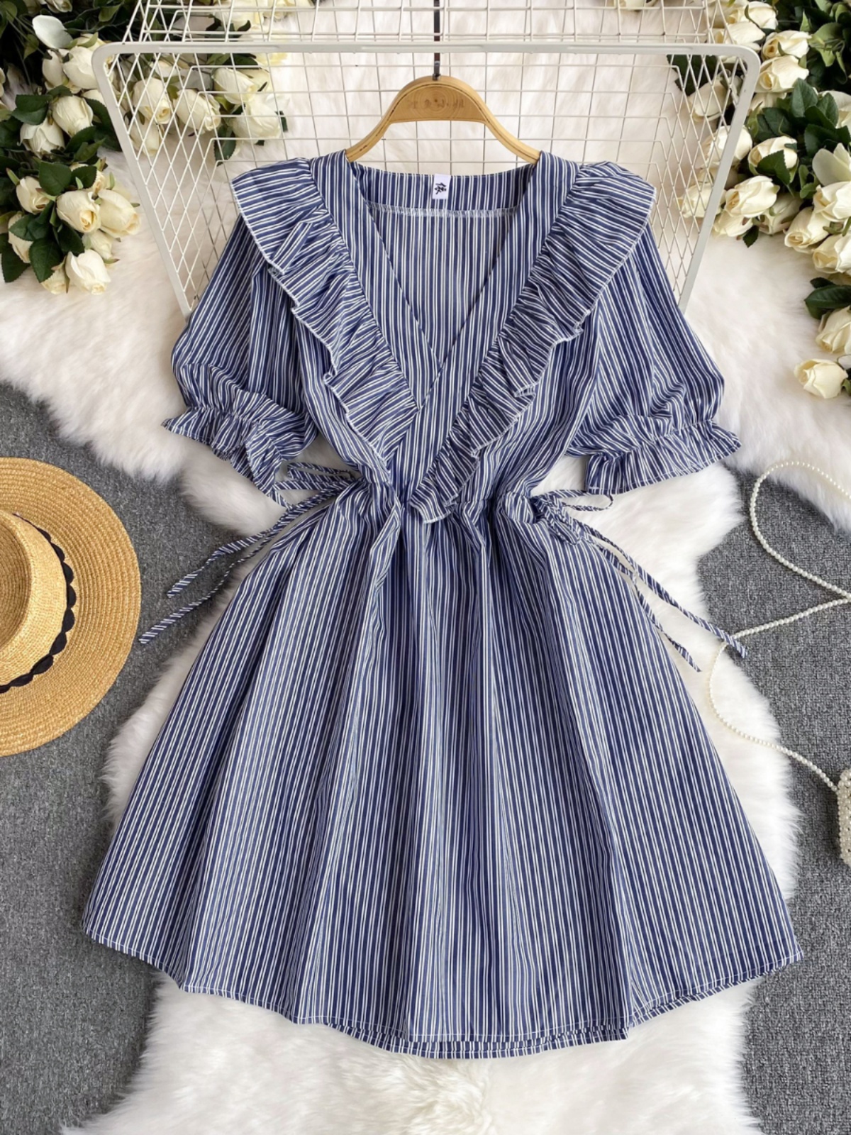 French sweet wooden ear edge patchwork bubble sleeve dress for women with design sense, tie up waist, temperament, striped doll skirt