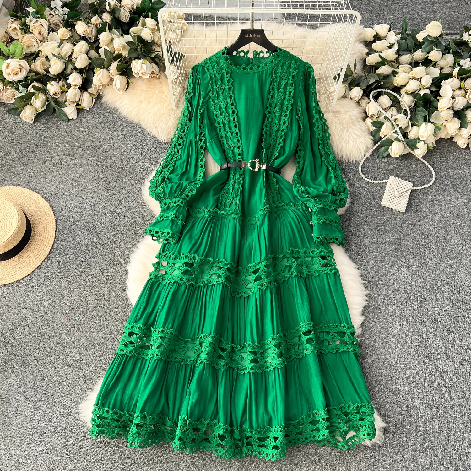 Palace style dress, spring dress, women's heavy industry, hollowed out lace splicing, slim fit, long French style bubble sleeves, high-end dress