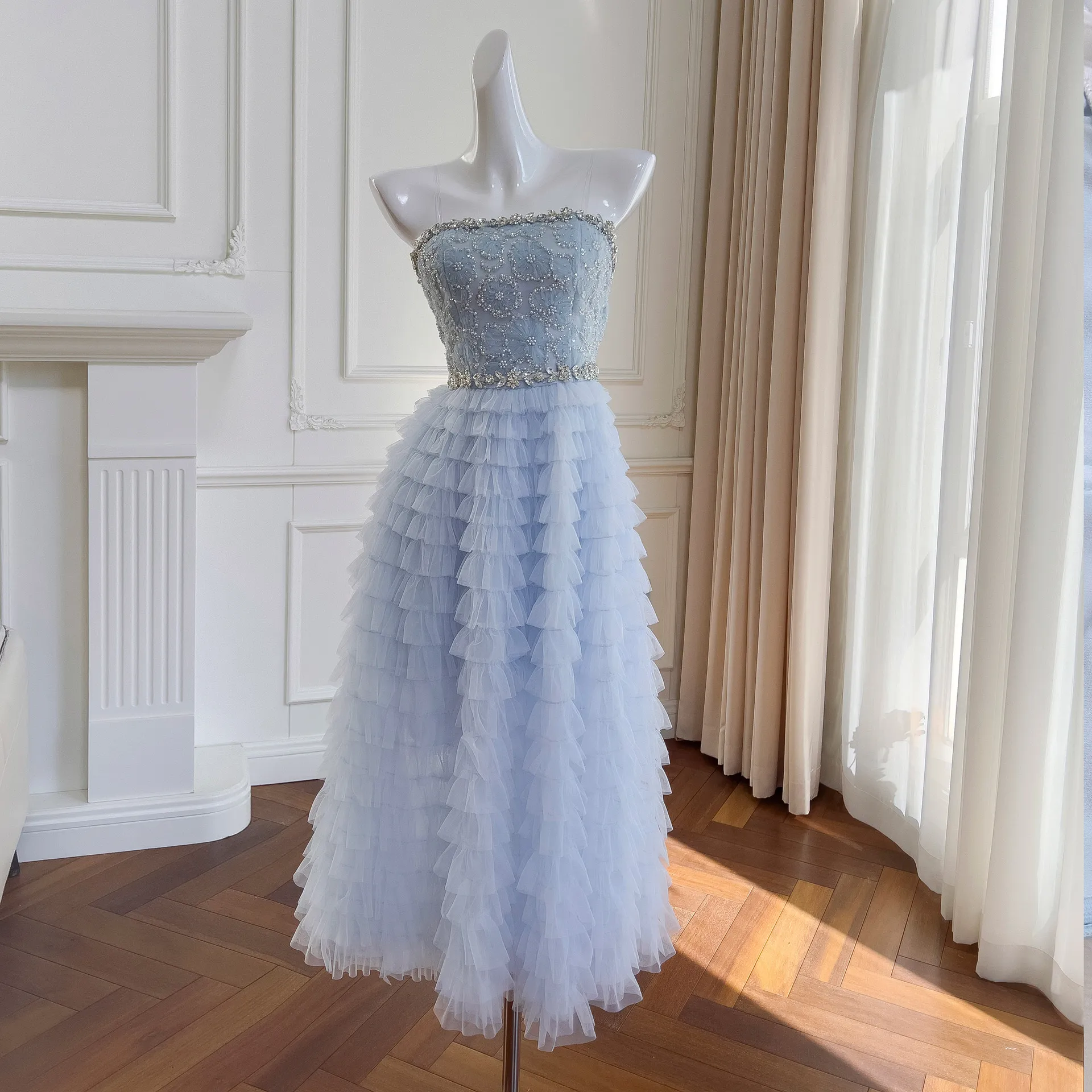 Elegant and Elegant Hanging Strap Wrapped Chest Skirt Slim Fit and Slimming Mid length Fresh Blue Mesh Cake Dress Dress 68279