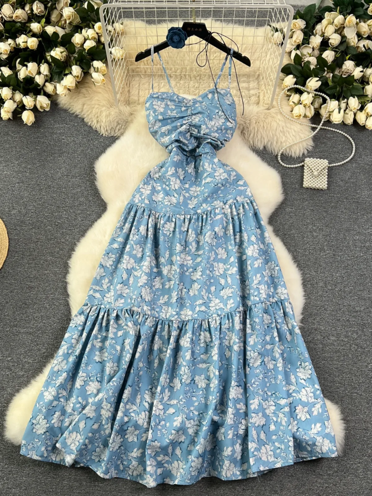 Tea break dress for women to wear in summer, seaside vacation style floral dress, French strapless waist cinching fairy dress