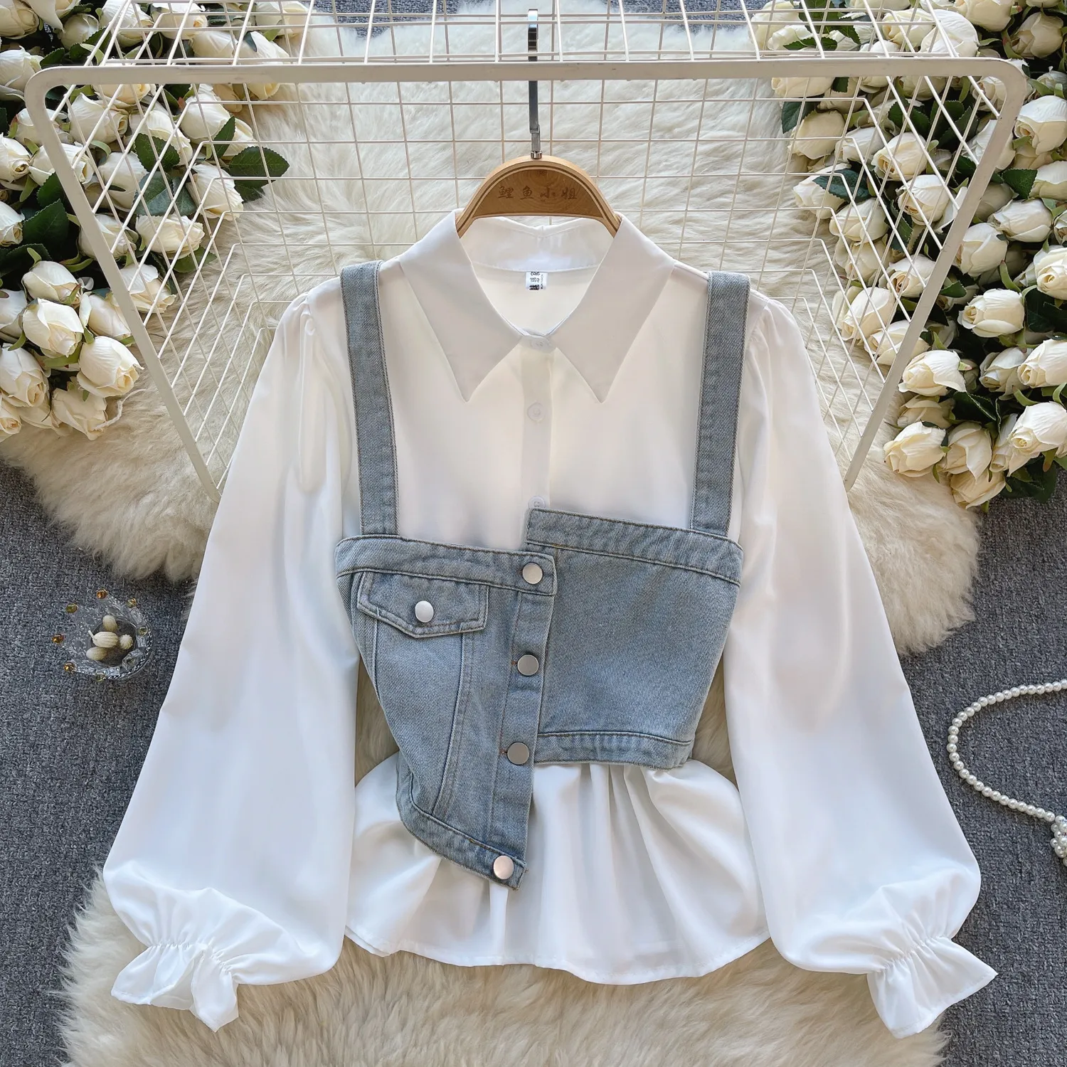 Korean style age reducing set for women with irregular denim camisole and bubble sleeve shirt two-piece design