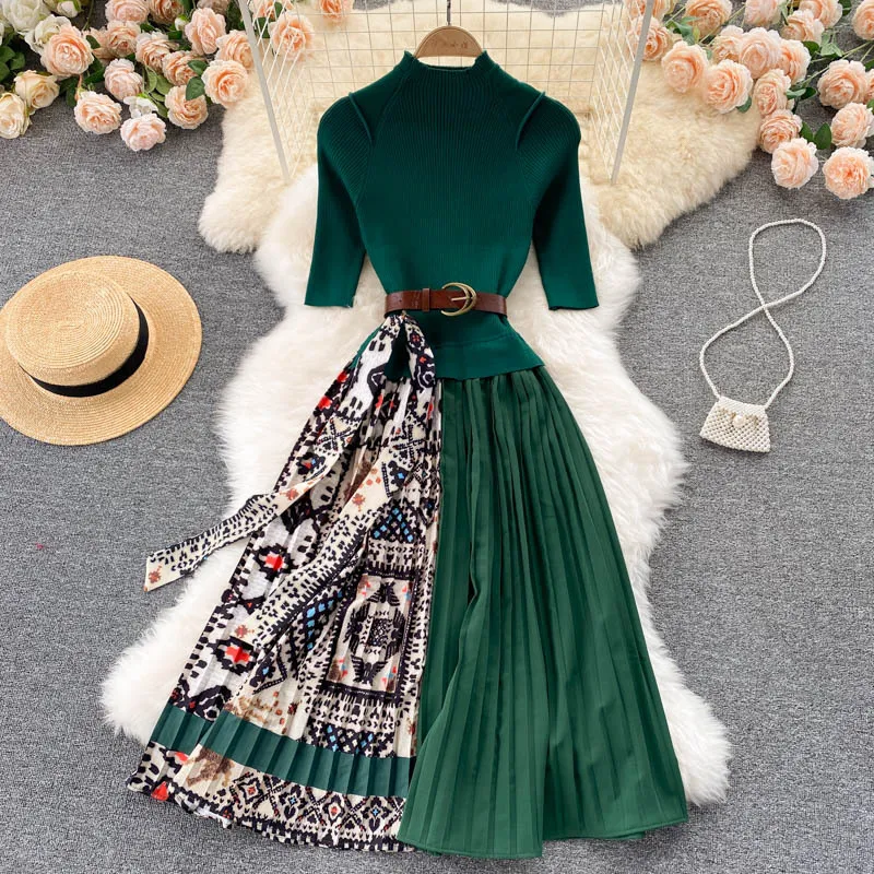 Autumn Knitted Dress, Small and Popular Design, Fake Two Piece Splicing, Heavy Industry Pressed Pleated Print, Elegant Mid length Dress