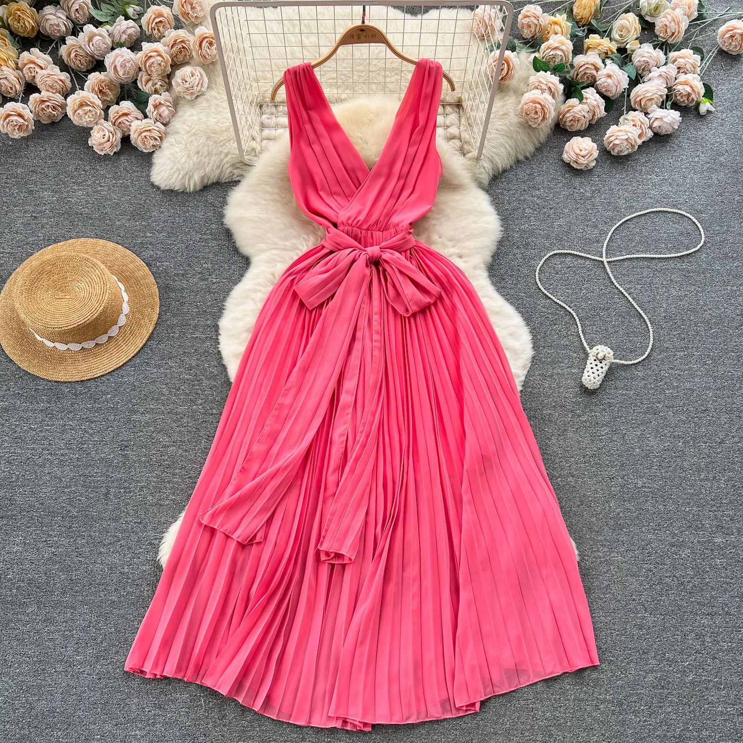 High end heavy duty pressed pleated chiffon long dress with goddess style sexy deep V-neck strap for waist slimming and elegant dress