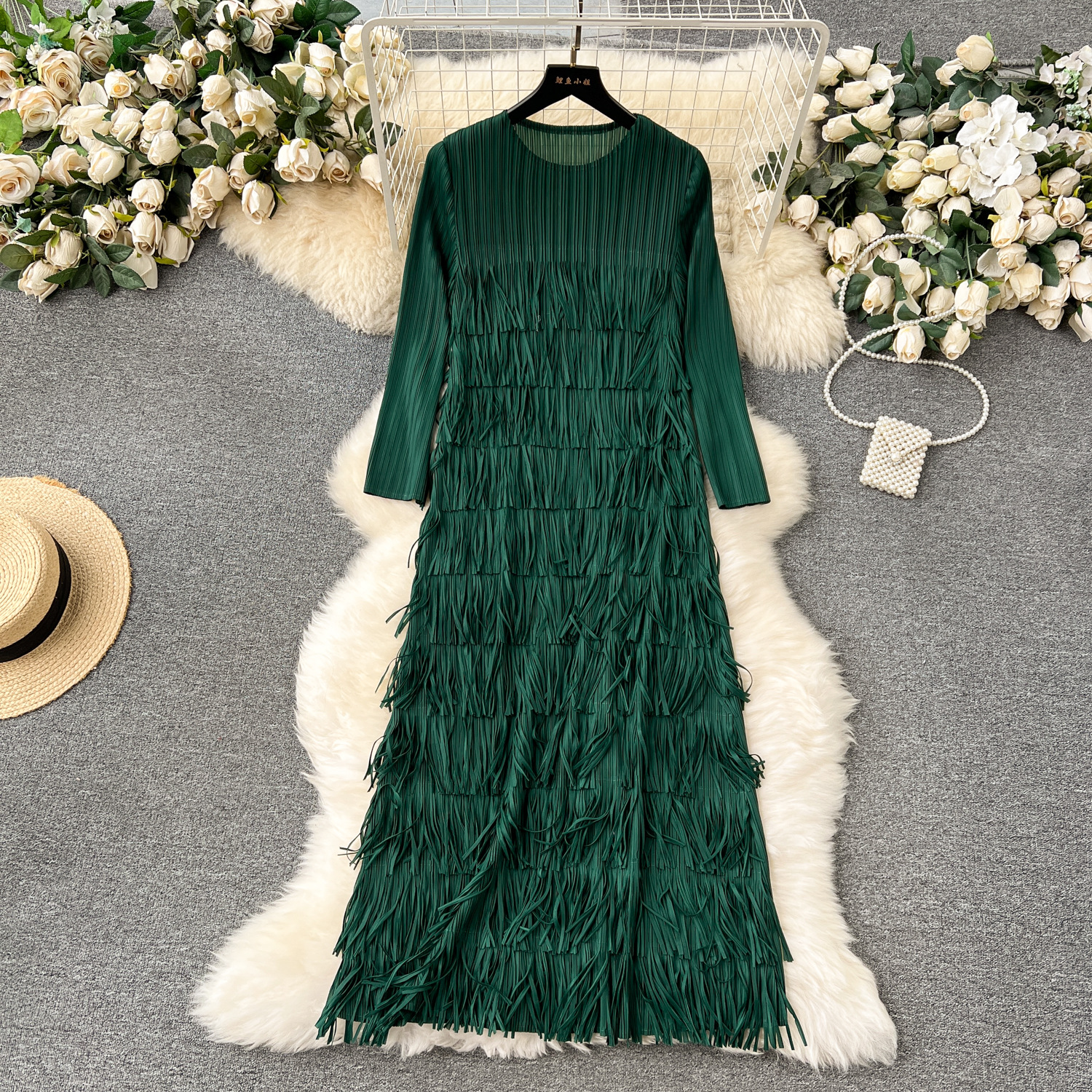 2024 Spring Fashion New Light Luxury Three Mansion Pleated Temperament Round Neck Slim Fit Long Edition Tassel Dress Solid Color Dress