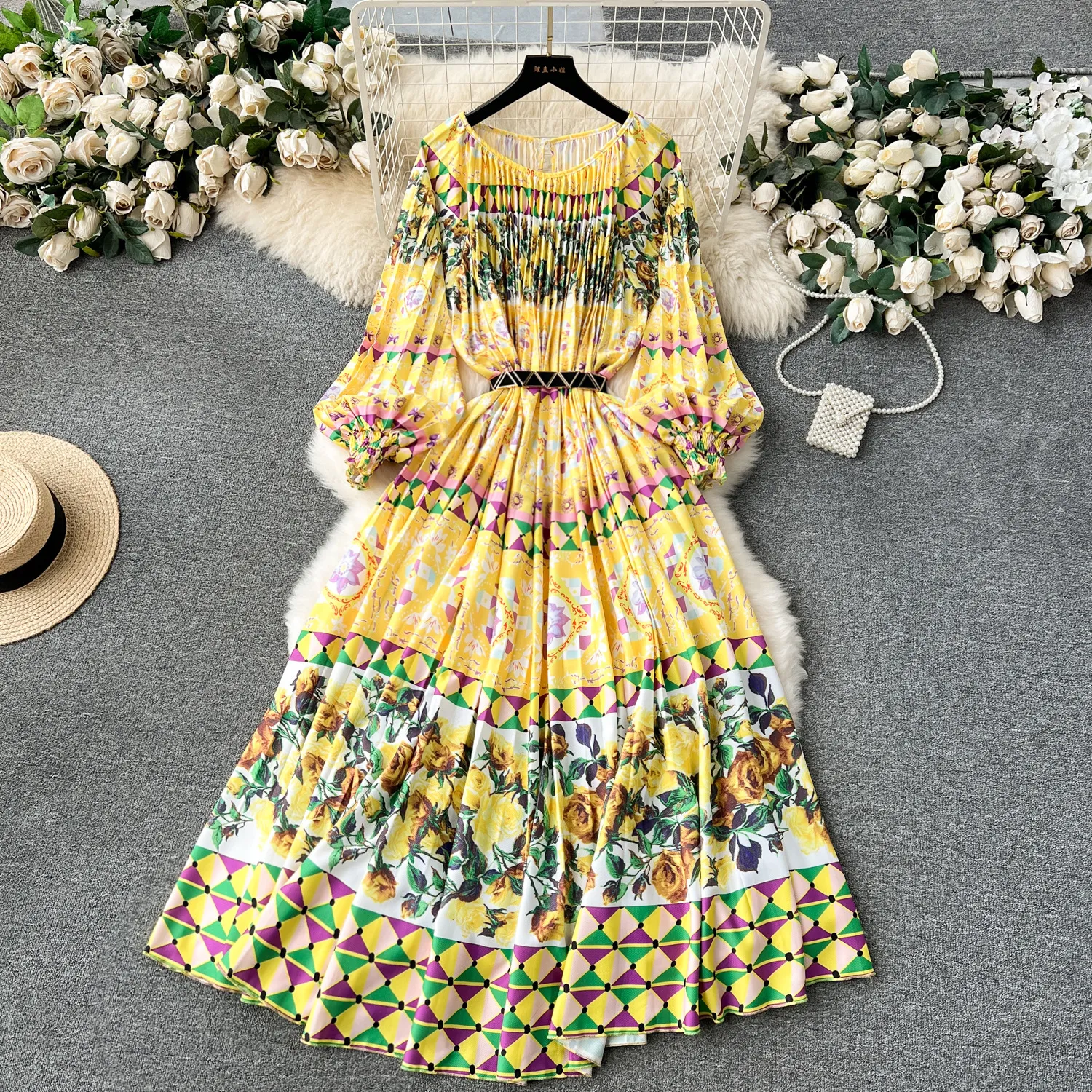 European style retro printed heavy work pleated loose long hem dress 2024 early spring new style temperament dress for women