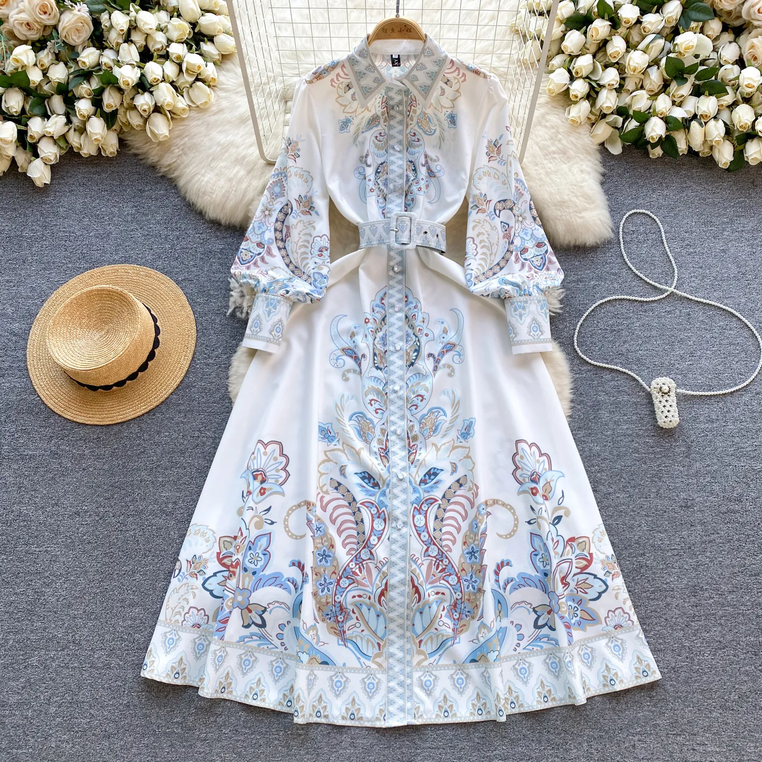 European court style dress for women with a retro print, slim fit, long bubble sleeves, and elegant spring dress for women