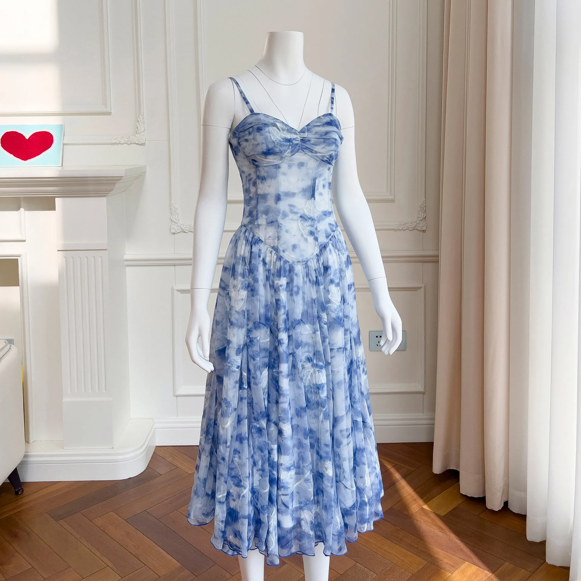 Summer New Style Style Hanging Strap Blue Small Dress Mid length Dress Holiday Style 67916+66619