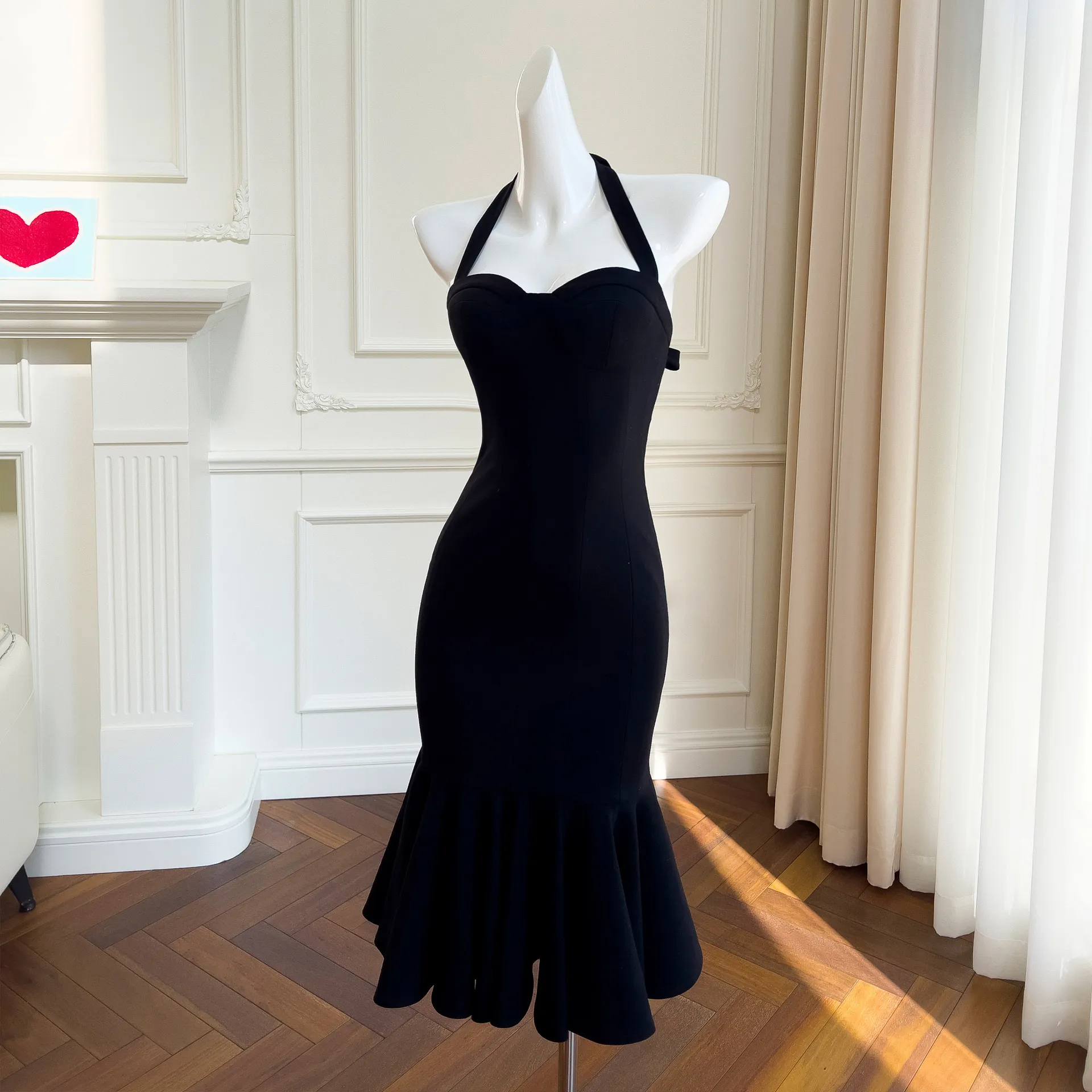 French Romantic Hanging Neck Flower Bud Skirt Small Black Skirt Simple Waist Slim Fit 3D Knitted Fishtail Dress 67858