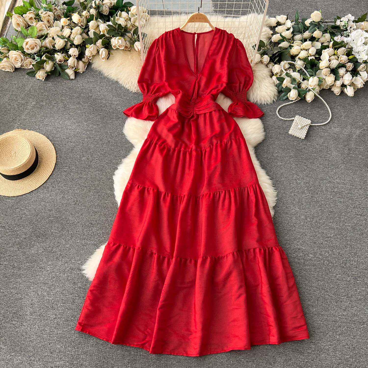 2024 Early Spring New Temperament Dress Women's Mind Machine Hollow Open Back Waist Waist Show Slim and Long Style European and American Style Fake Dress