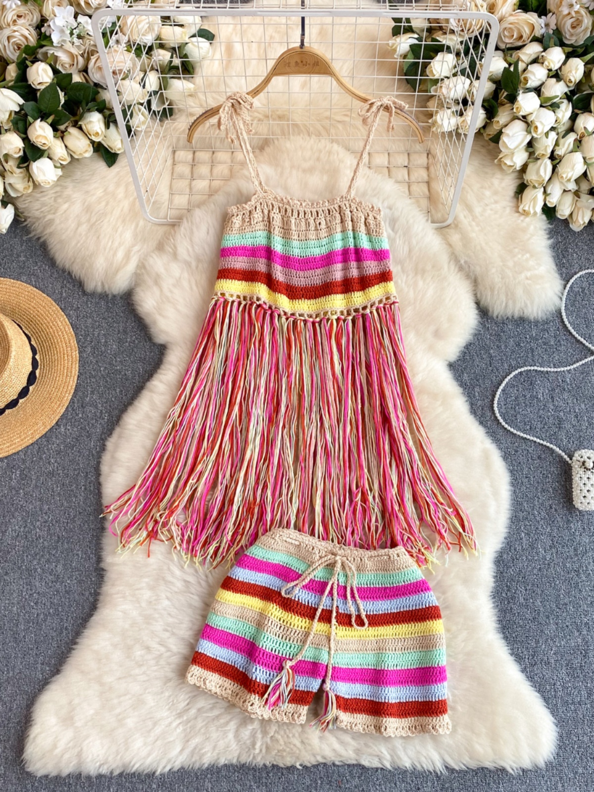 Bohemian vacation style set, women's design sense, colorful tassel suspender vest, handmade crochet shorts two-piece set
