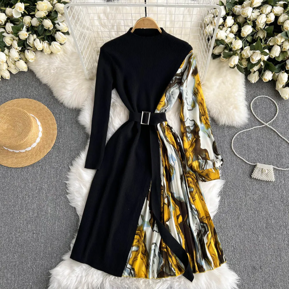 Ethnic style retro design sense, niche print splicing, long sleeved dress, autumn women's collection waist A-line long skirt