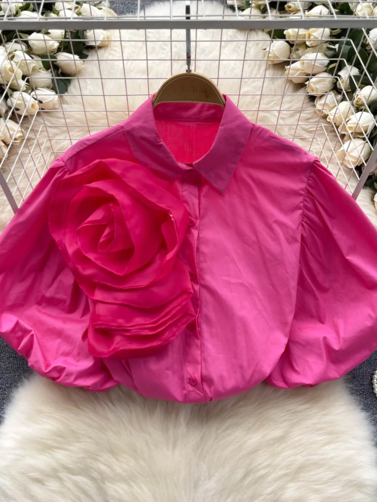 High end exquisite women's shirt, three-dimensional large flower bubble sleeve, versatile and unique shirt, niche light luxury French top