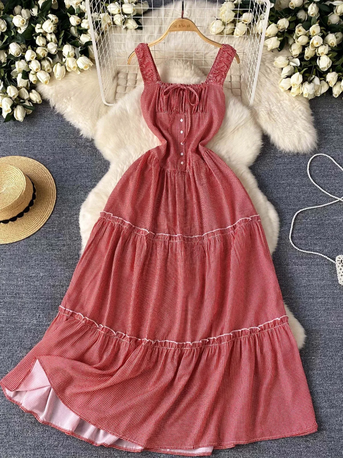 Beach vacation dress, women's summer outing, sweet lace up, high waist, slimming temperament, French plaid suspender long dress