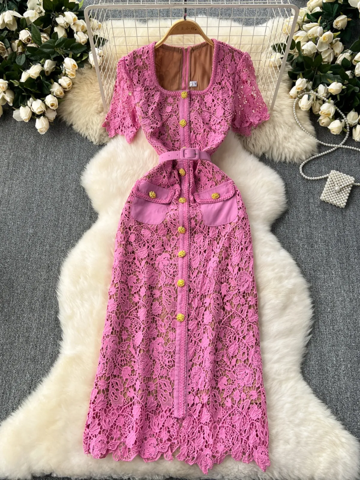 High end exquisite small fragrant style dress for women with socialite temperament, square neck, metal buckle, slim fit, short sleeved, lace long dress
