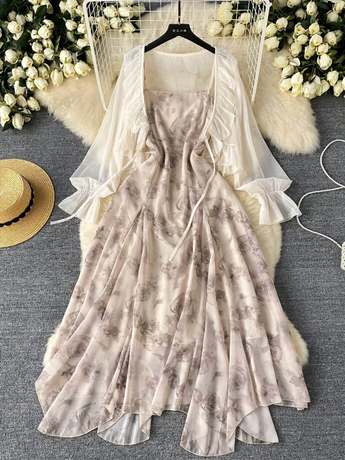 French romantic and gentle atmosphere, floral suspender dress+ruffle edge mesh sunscreen shirt two-piece set