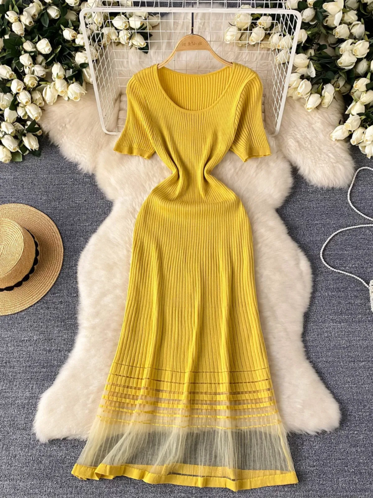 European and American style light luxury and high-end knitted dress, women's summer mesh splicing design, niche socialite temperament long skirt