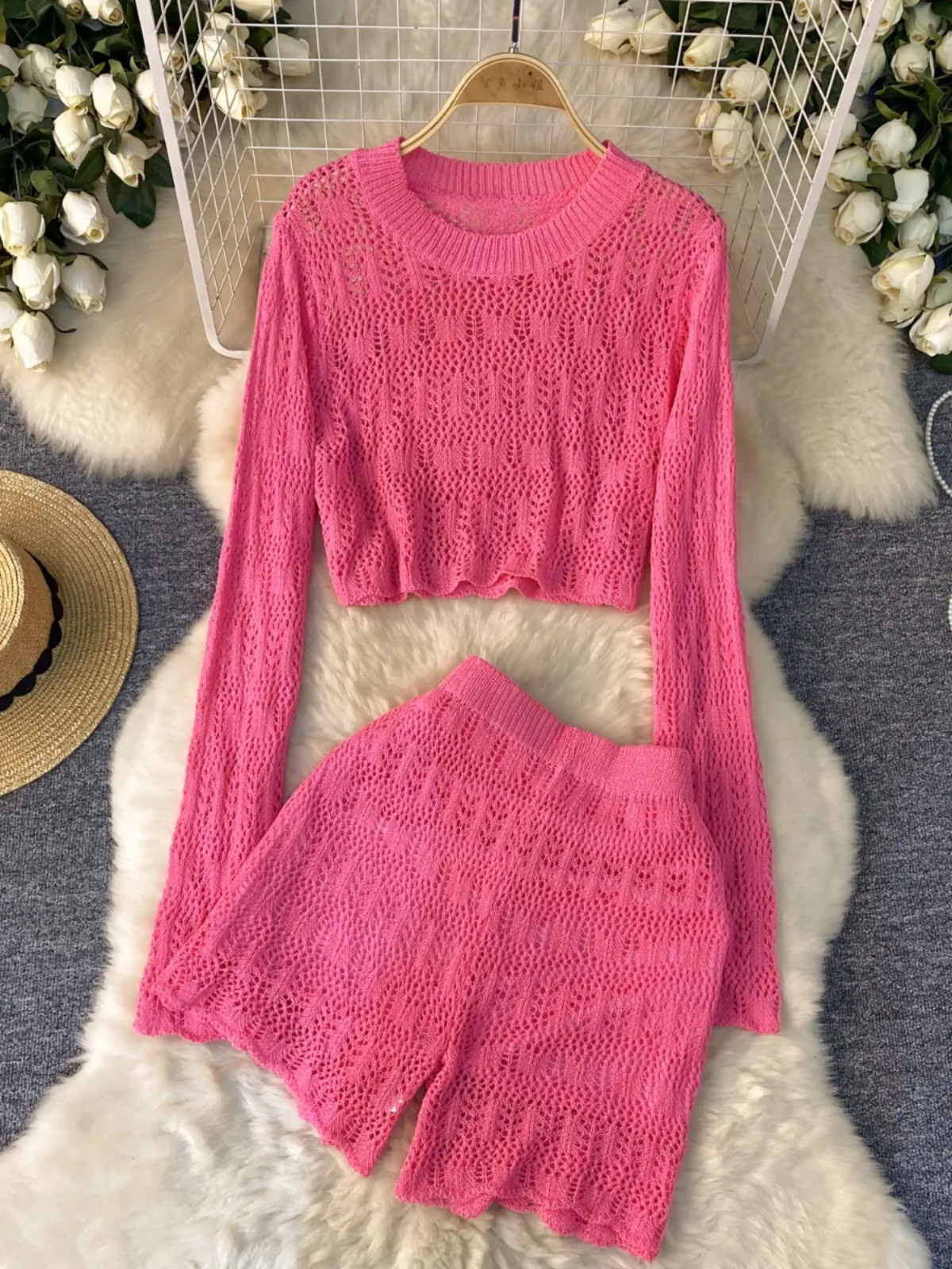 European and American style minimalist solid color knitted suit for women's summer round neck hollowed out short top+high waisted slimming short pants